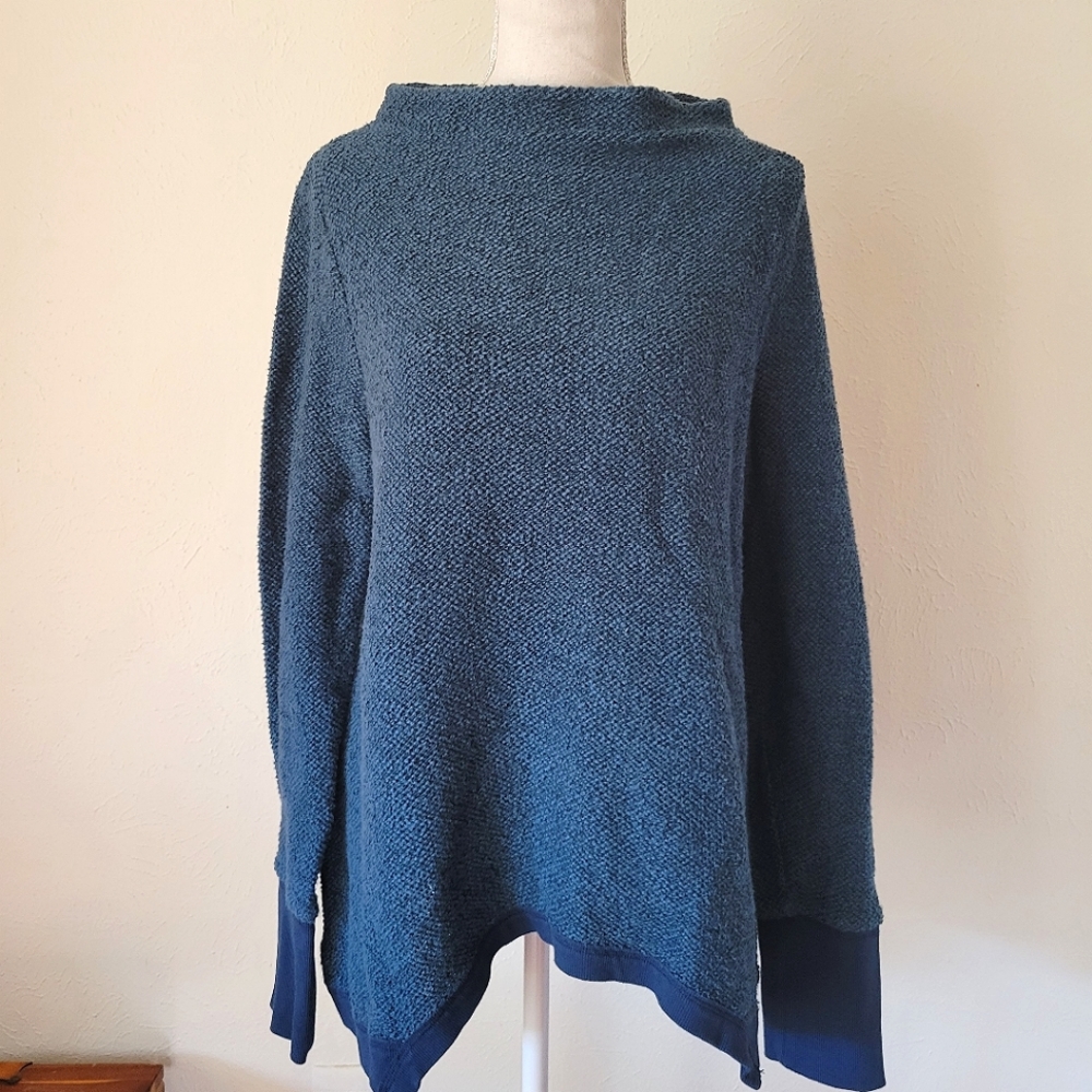 Anthropologie Postmark Inari Knit Sharkbite Top Large